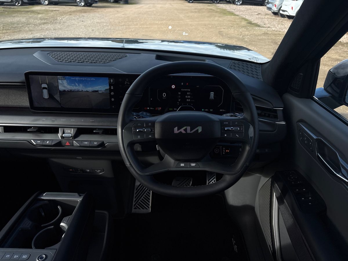Used Kia EV9 2025 for sale - 76542372: Photo 15