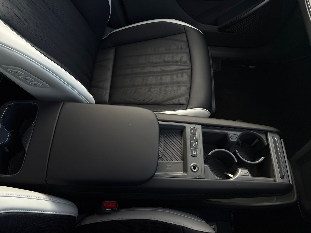 Used Kia EV9 2025 for sale - 76542372: Photo 31