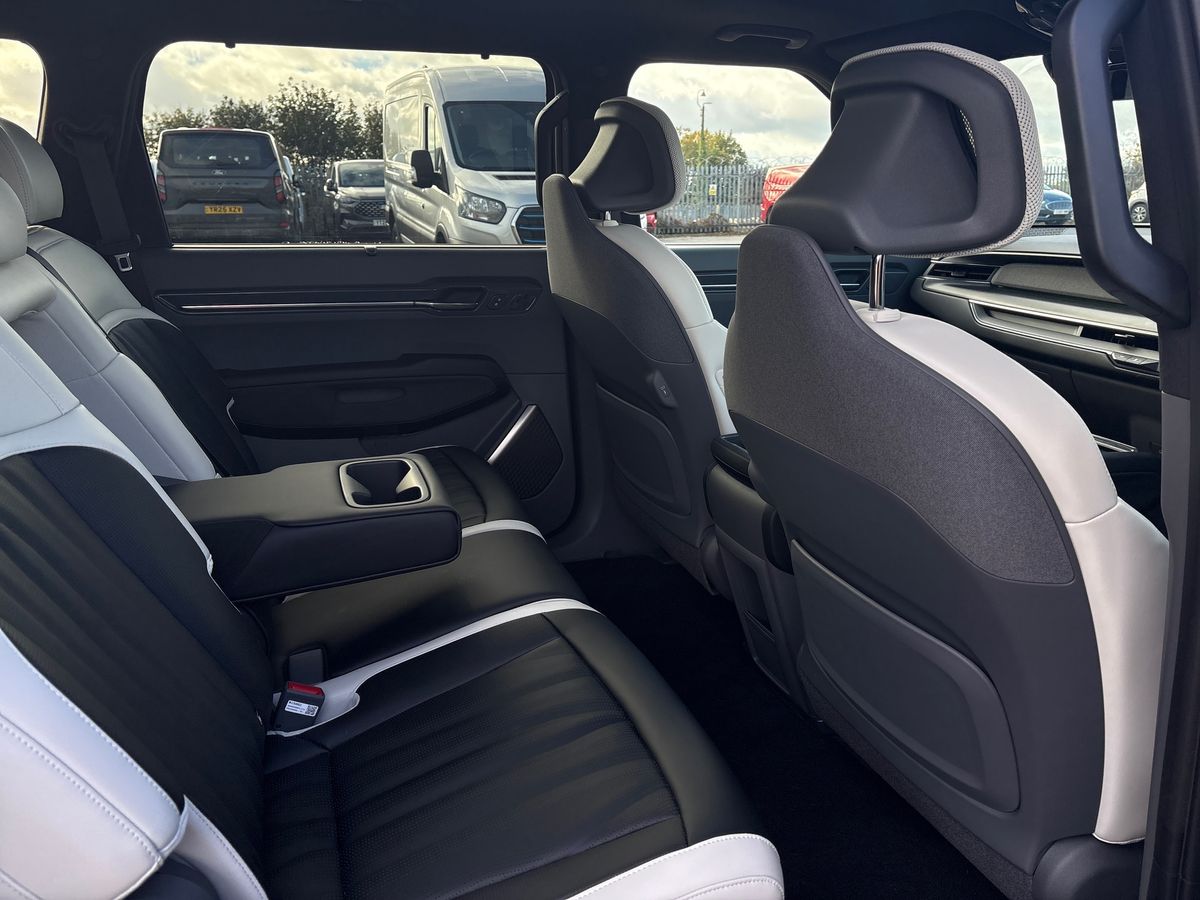 Used Kia EV9 2025 for sale - 76542372: Photo 37