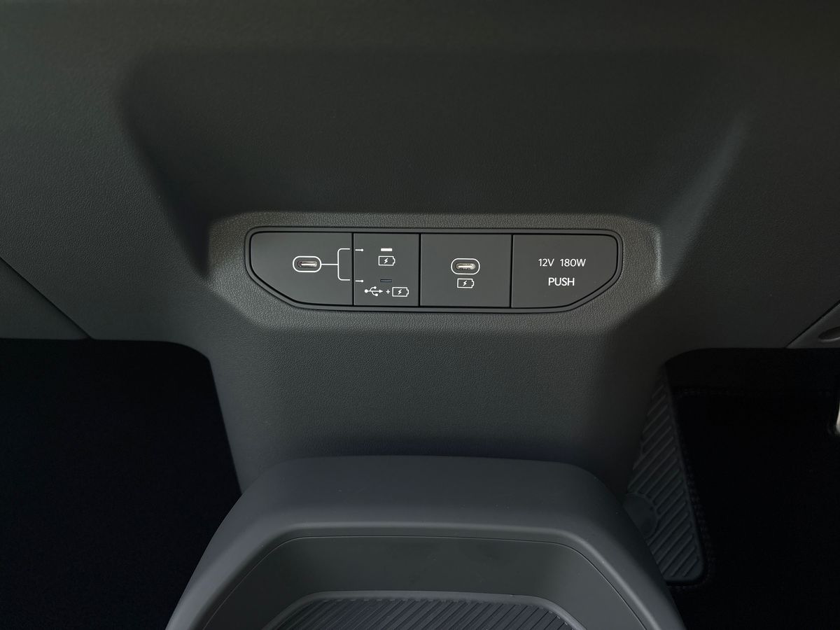Vehicle 33