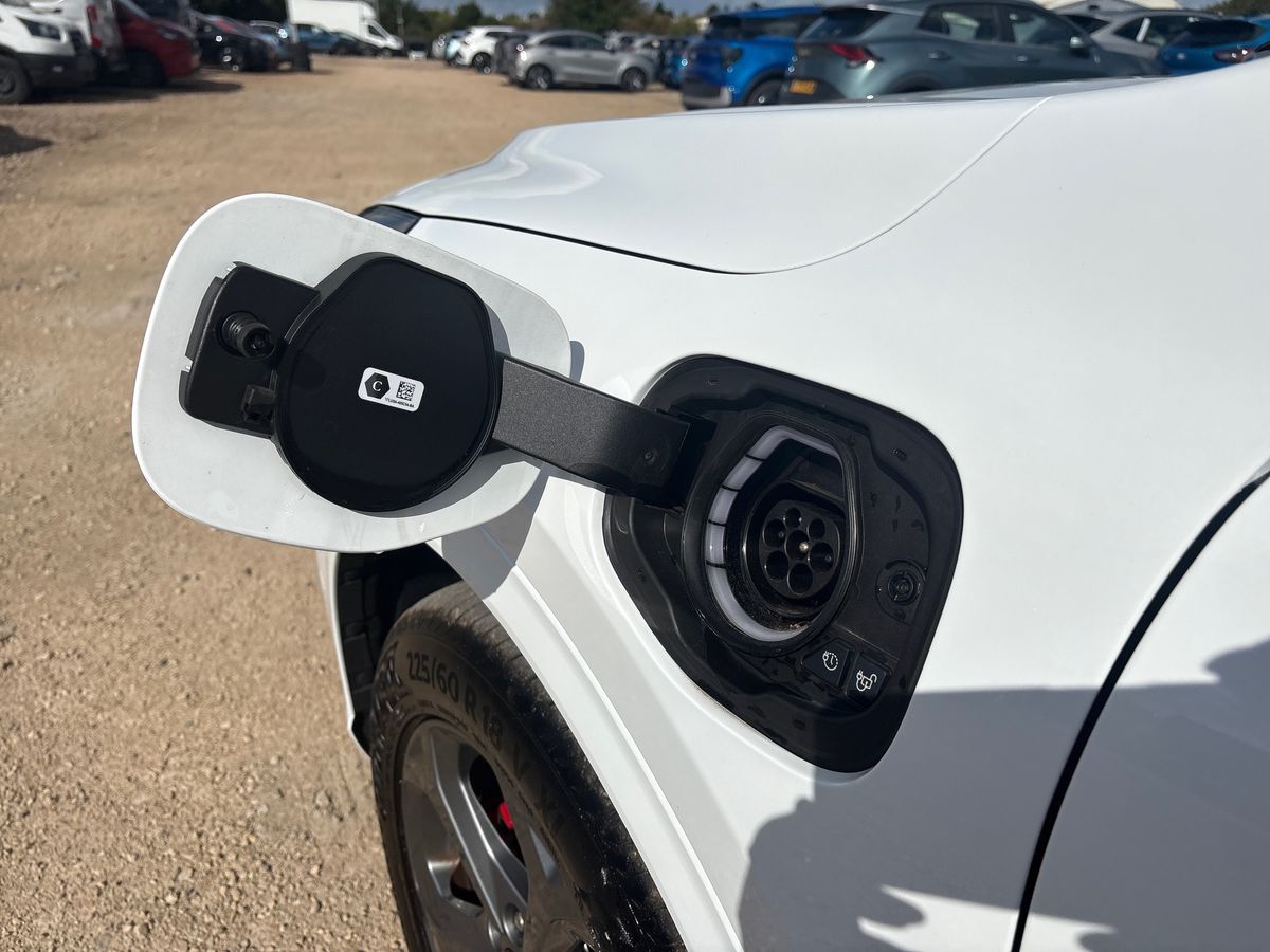 Used Ford Kuga 2025 for sale - 77555523: Photo 39