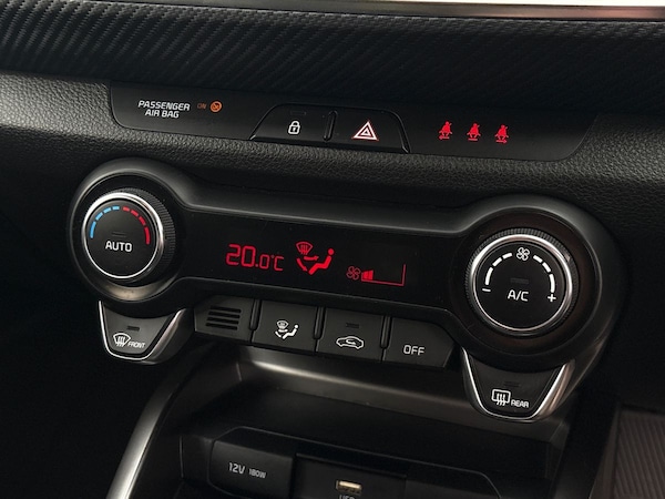 Used Kia Stonic 2024 for sale - 76142269: Photo 14