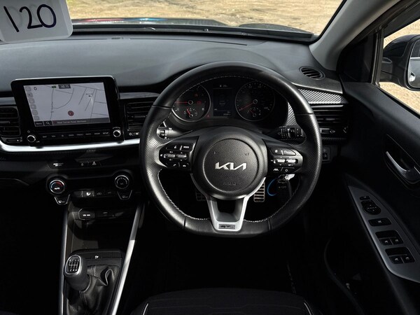 Used Kia Stonic 2024 for sale - 76142269: Photo 17