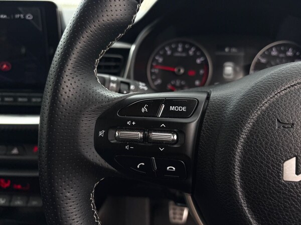 Used Kia Stonic 2024 for sale - 76142269: Photo 19