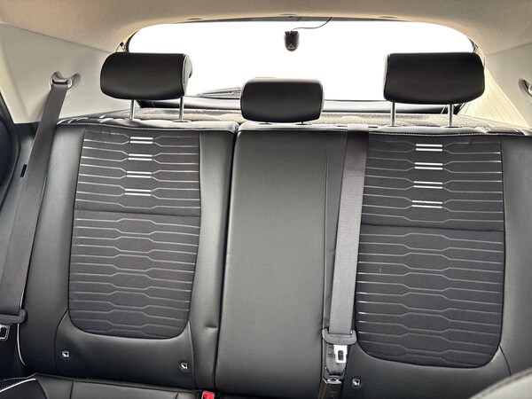 Used Kia Stonic 2024 for sale - 76142269: Photo 22