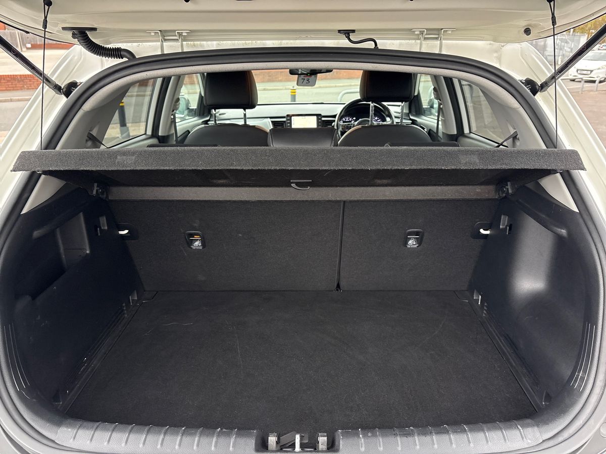 Used Kia Stonic 2019 for sale - 76272516: Photo 20
