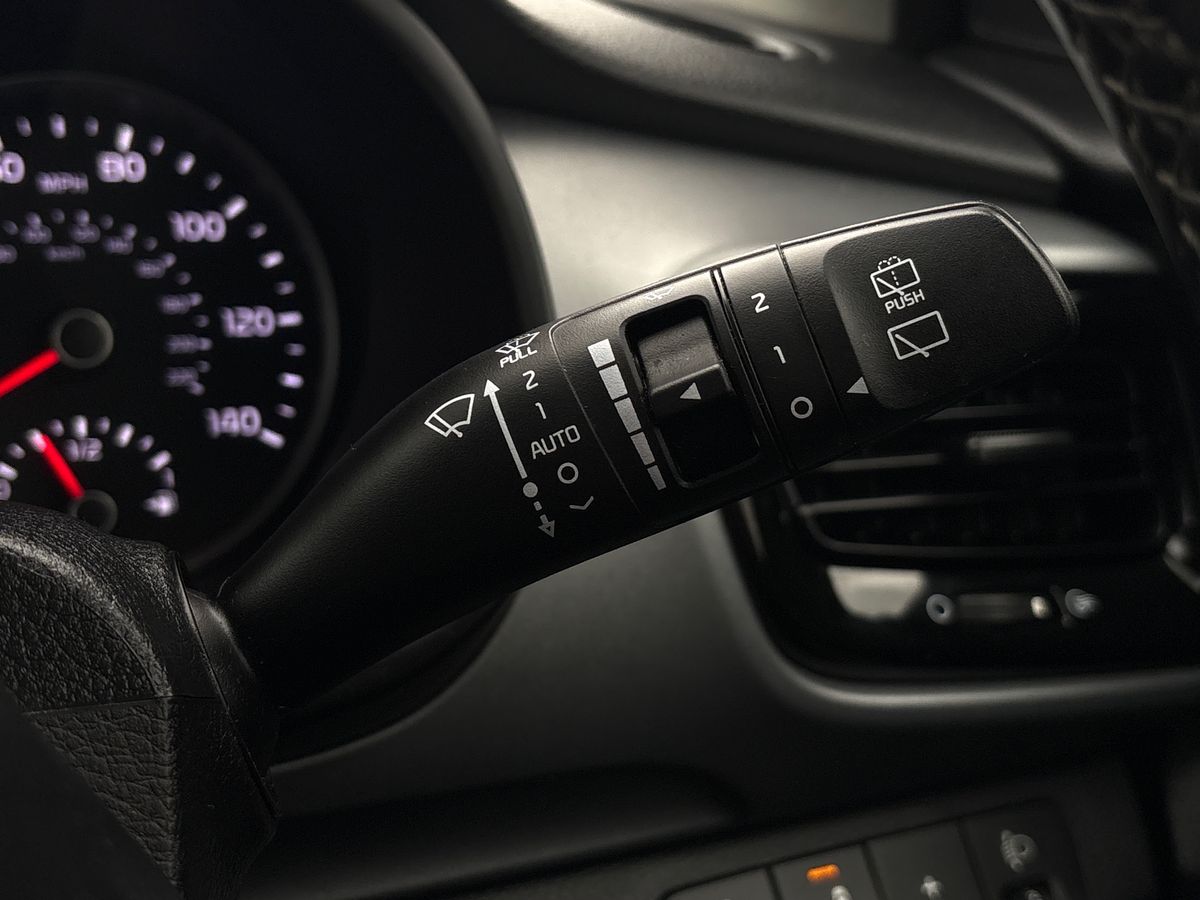 Used Kia Stonic 2019 for sale - 76272516: Photo 22