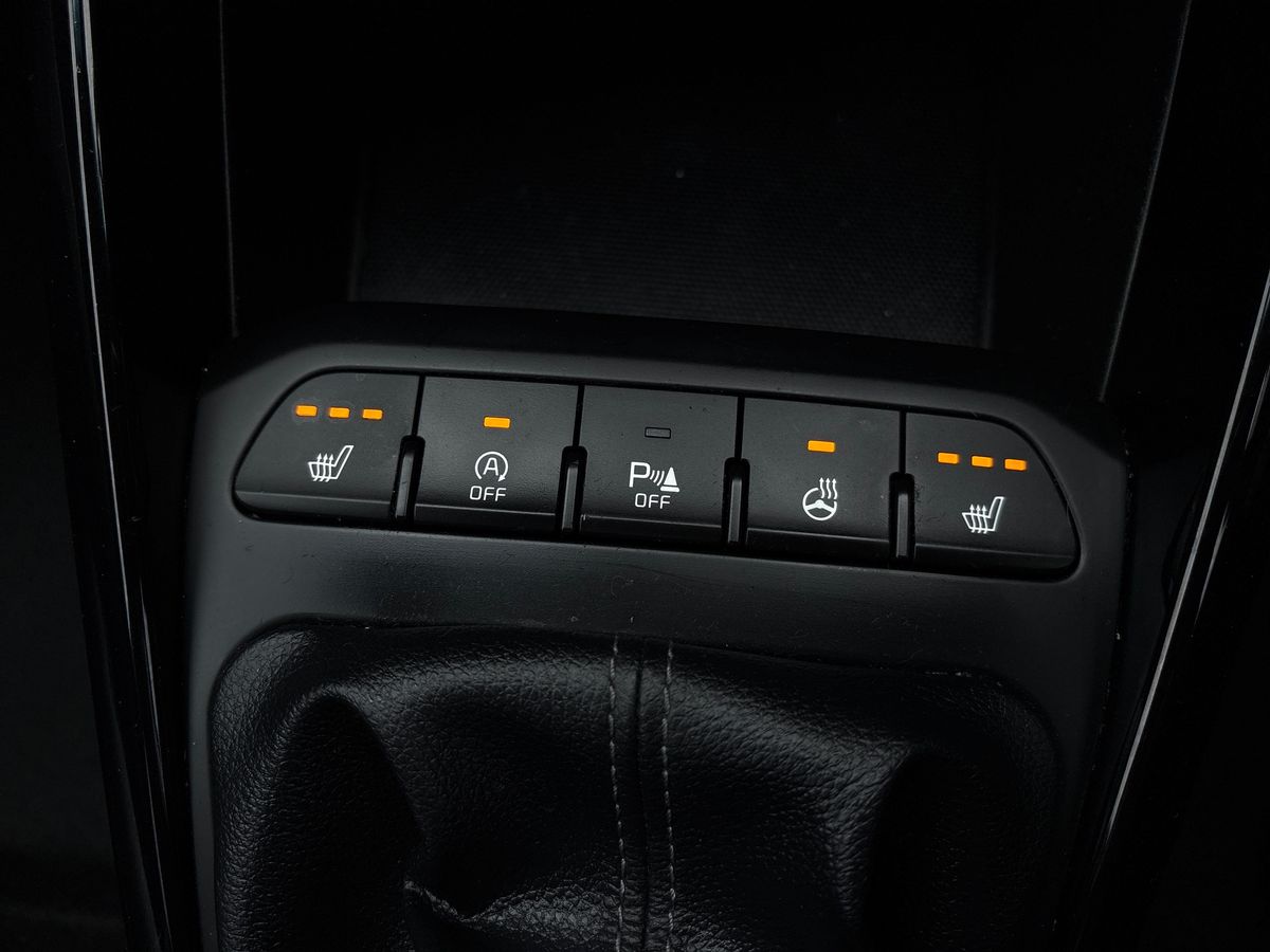 Used Kia Stonic 2019 for sale - 76272516: Photo 28
