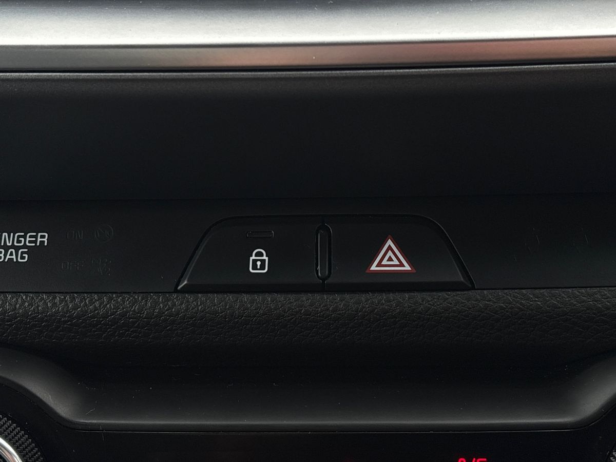 Used Kia Stonic 2019 for sale - 76272516: Photo 35