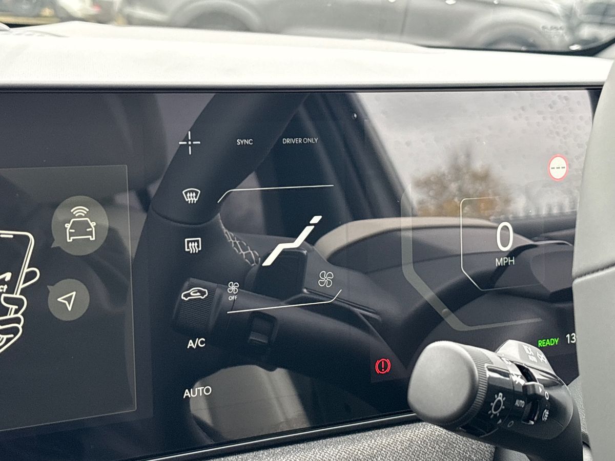 Used Kia EV3 2025 for sale - 76878355: Photo 12