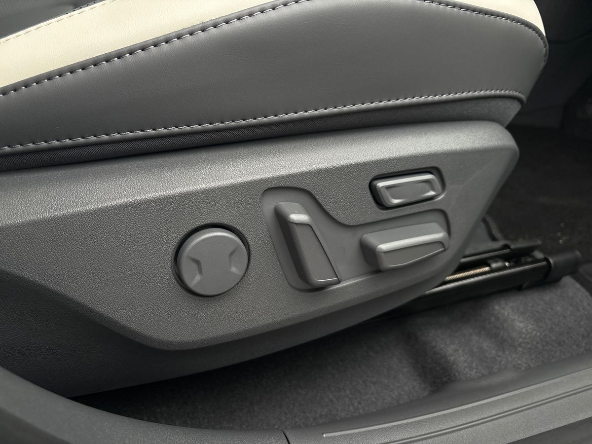 Used Kia EV3 2025 for sale - 76878355: Photo 37