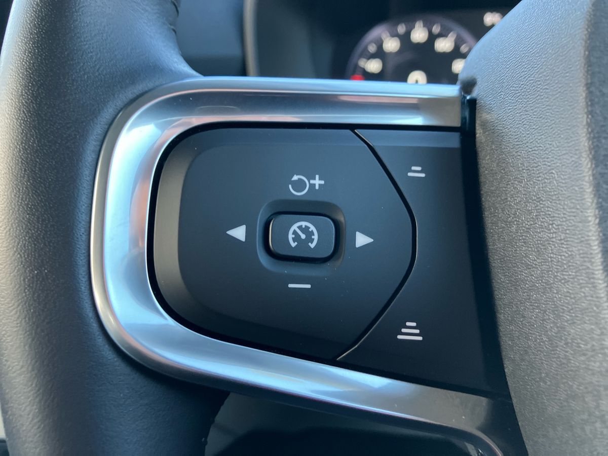 Used Volvo XC40 2021 for sale - 77517024: Photo 16