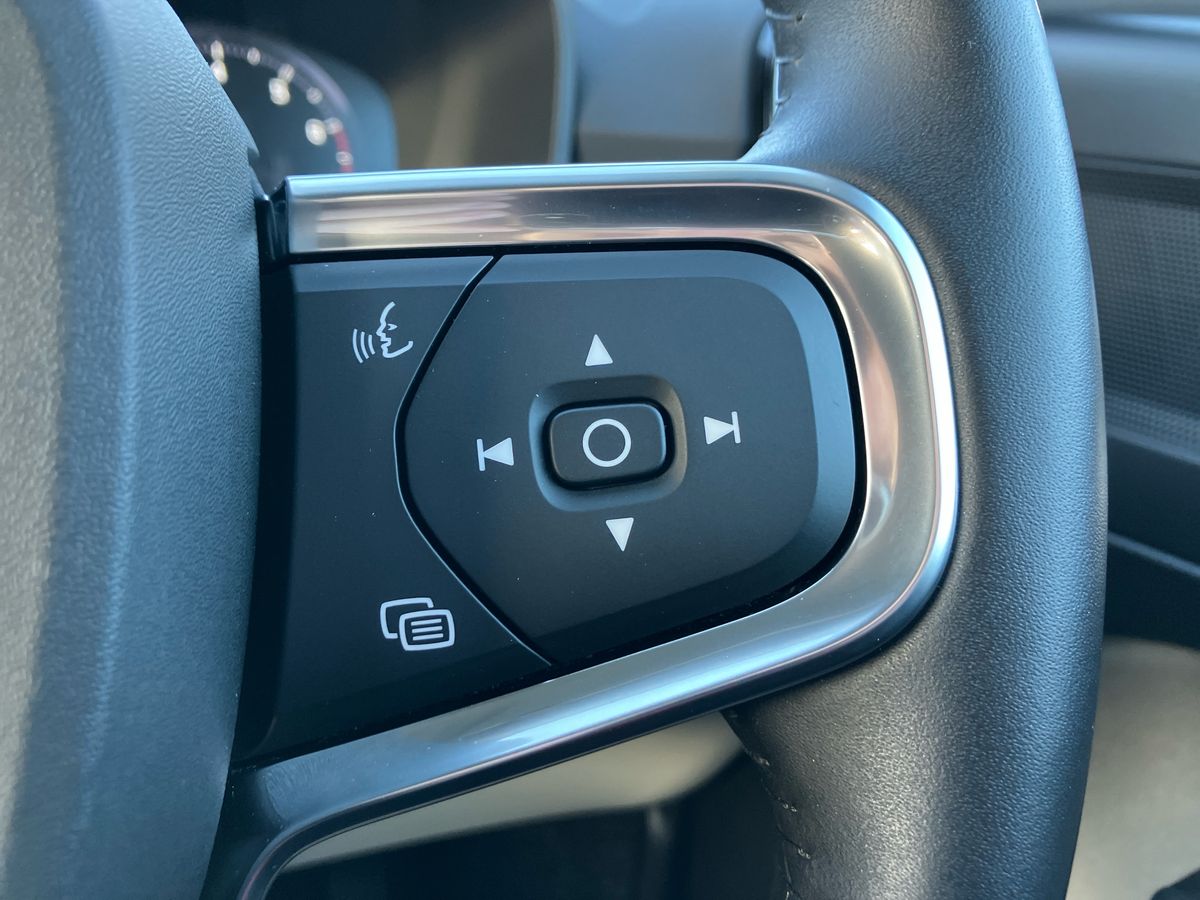 Used Volvo XC40 2021 for sale - 77517024: Photo 38