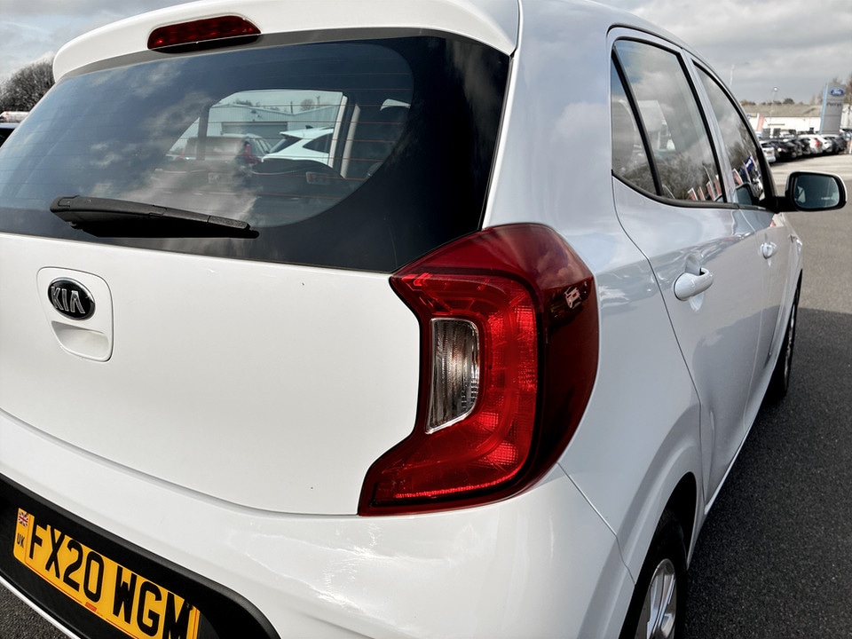 Used Kia Picanto 2020 for sale - 77639645: Photo 14