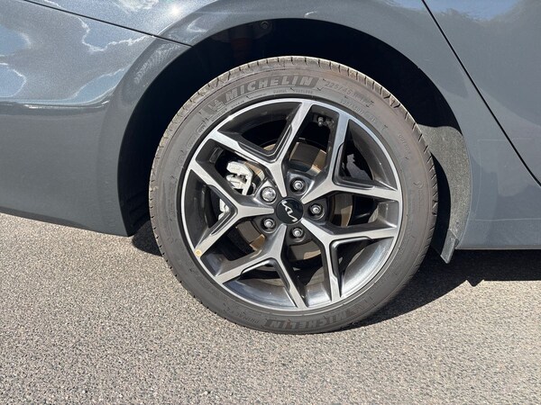 Used Kia Ceed 2025 for sale - 76142302: Photo 8