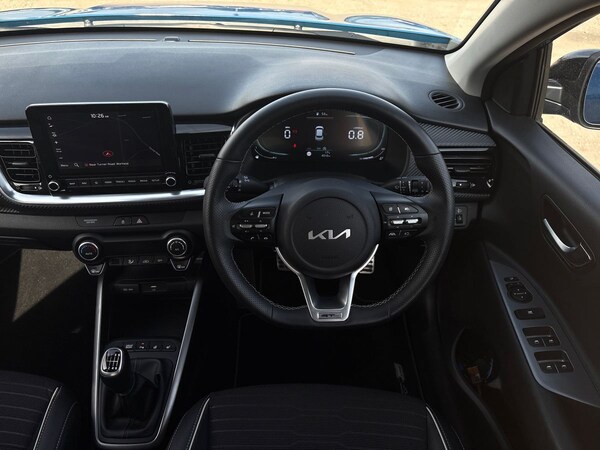 Used Kia Stonic 2025 for sale - 75510923: Photo 17
