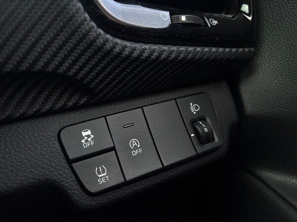 Used Kia Stonic 2025 for sale - 75510923: Photo 29