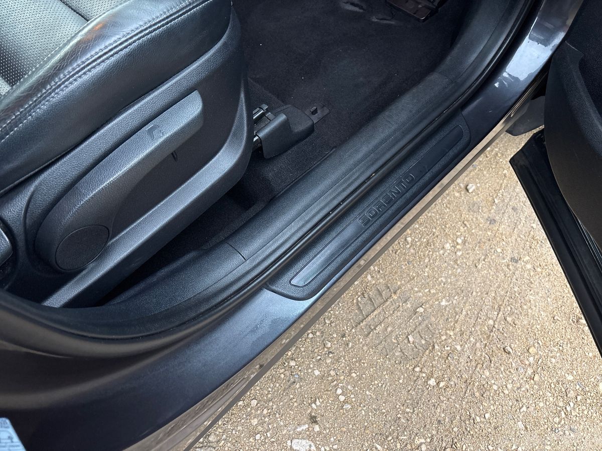 Used Kia Sorento 2019 for sale - 76491245: Photo 35