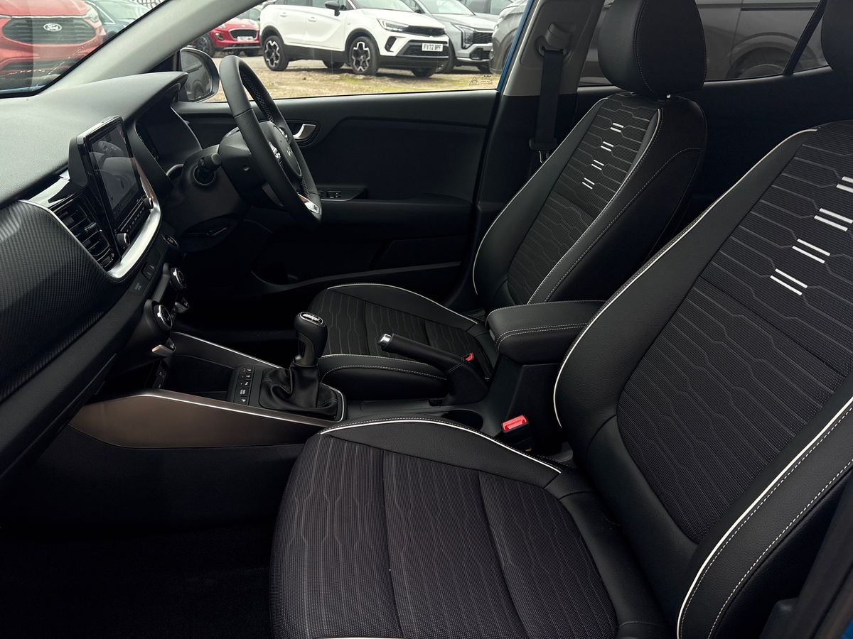 Used Kia Stonic 2025 for sale - 76230649: Photo 37