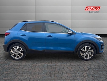 Used Kia Stonic 2025 for sale - 76230649: Photo