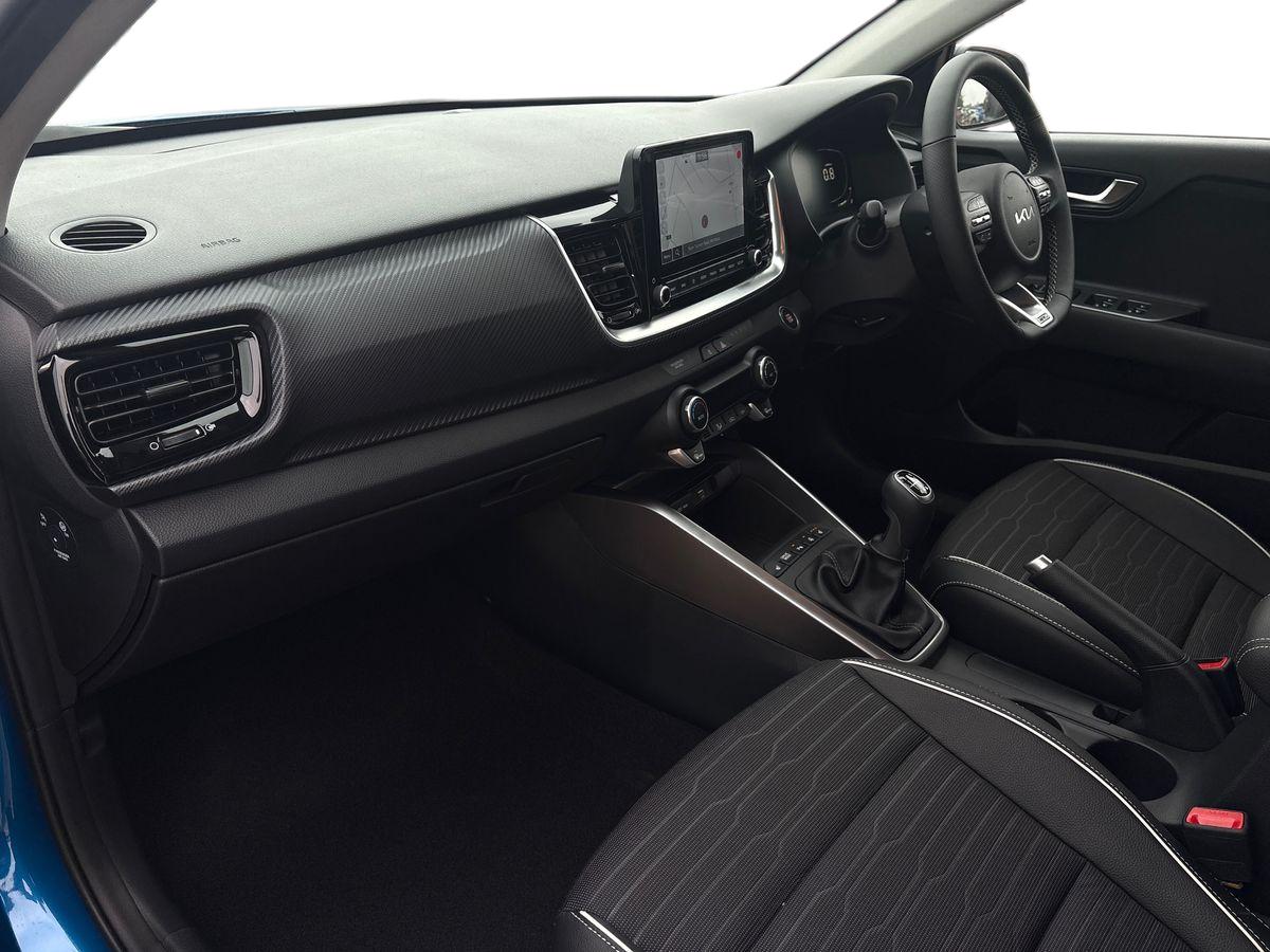 Used Kia Stonic 2025 for sale - 76230649: Photo 6