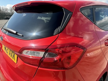 Used Ford Fiesta 2021 for sale - 78237400: Photo