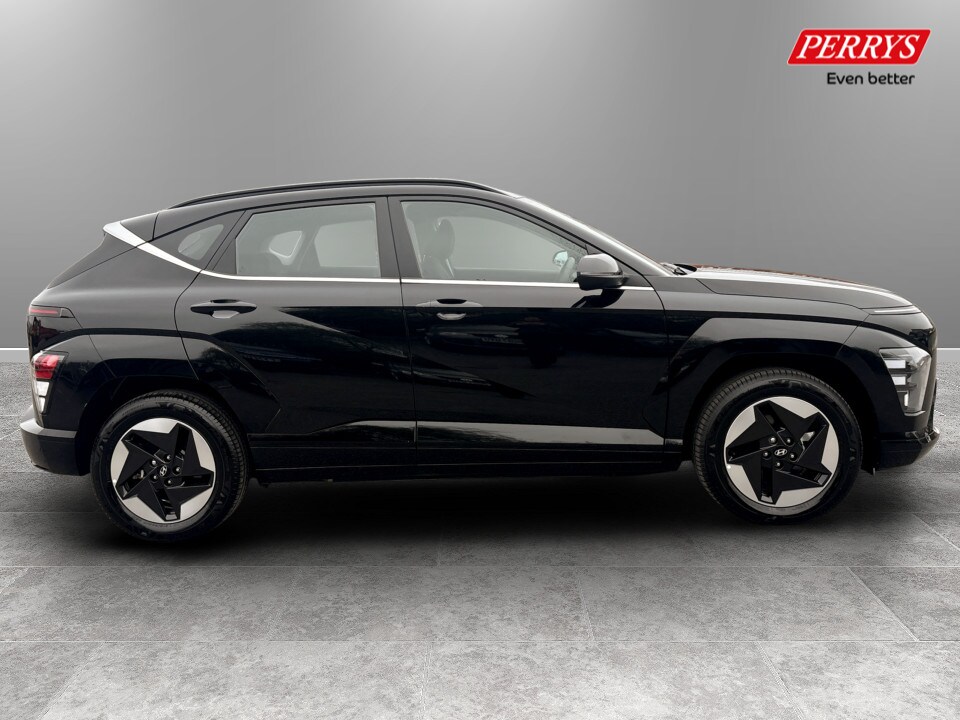 Used Hyundai KONA 2024 for sale - 77980439: Photo 5