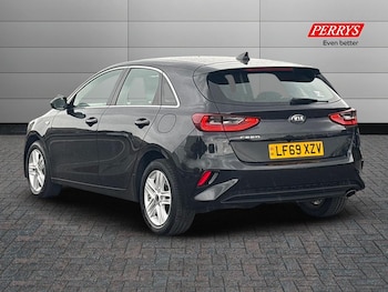 Used Kia Ceed 2019 for sale - 76035432: Photo