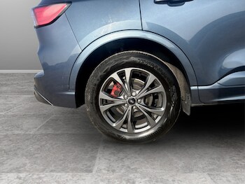 Used Ford Kuga 2023 for sale - 77980431: Photo