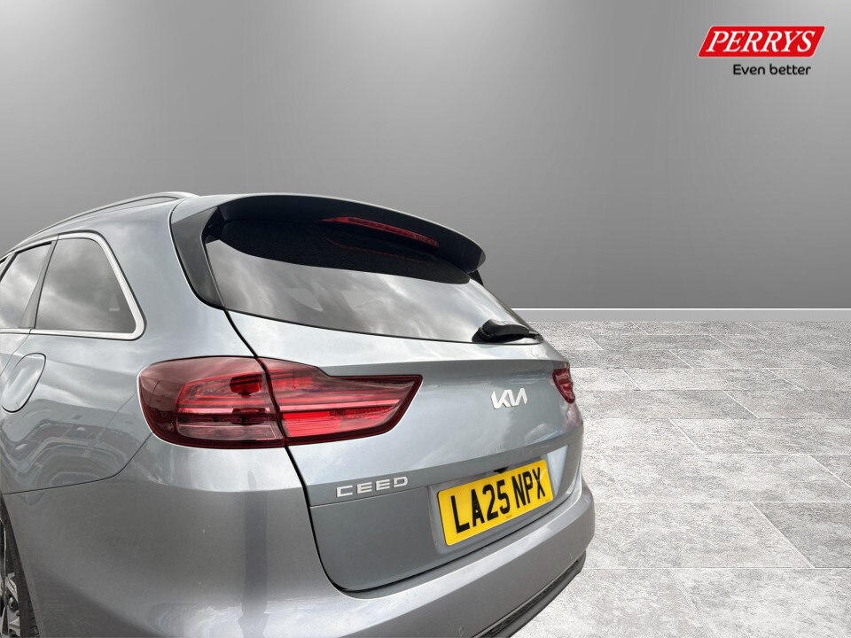 Used Kia Ceed 2025 for sale - 77896500: Photo 11