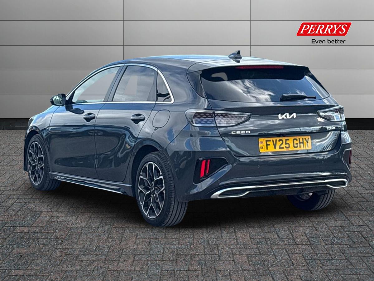 Used Kia Ceed 2025 for sale - 76142296: Photo 2