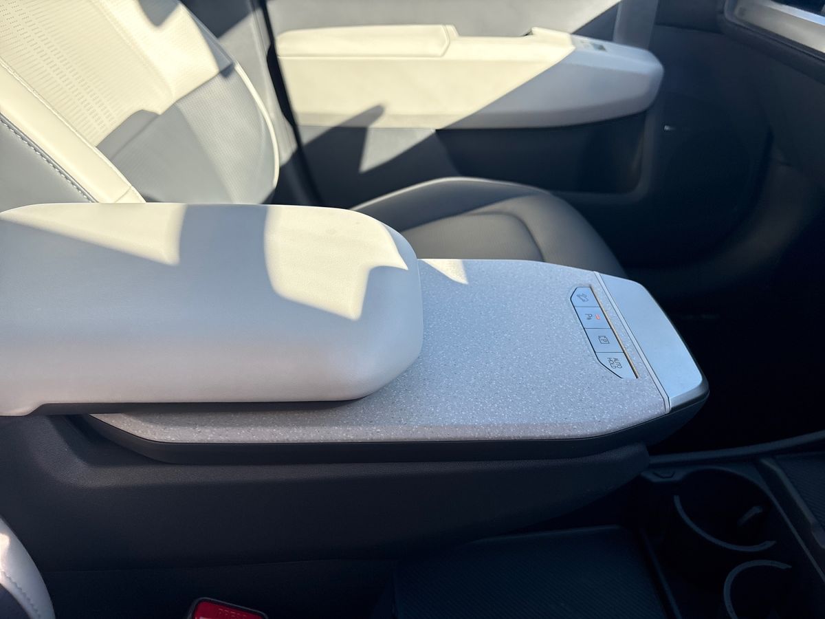 Used Kia EV3 2025 for sale - 76142295: Photo 37