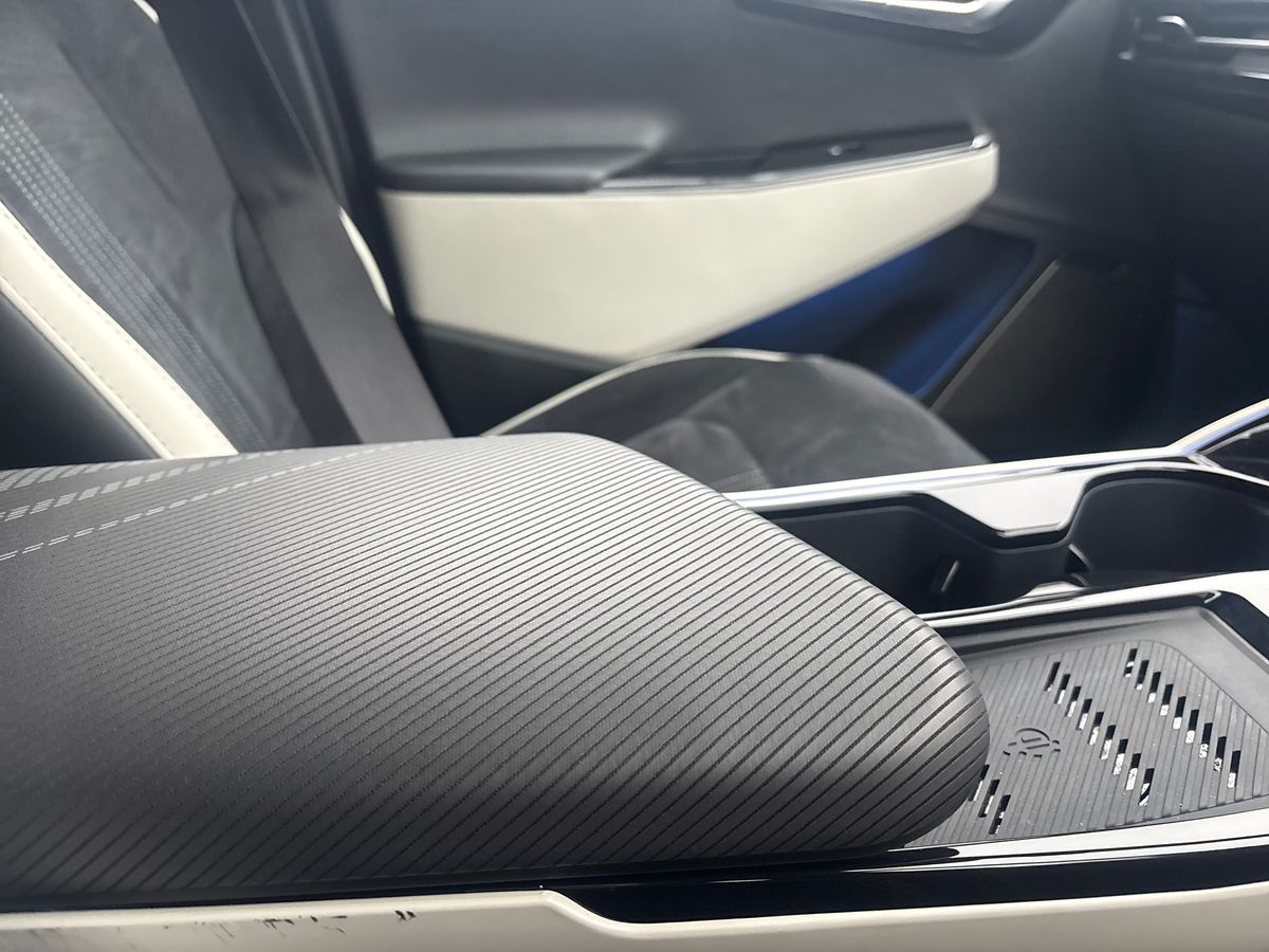 Used Kia EV6 2024 for sale - 77417777: Photo 35