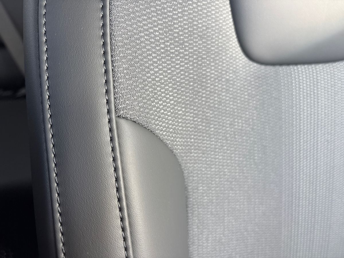 Used Kia Niro 2025 for sale - 76351970: Photo 35