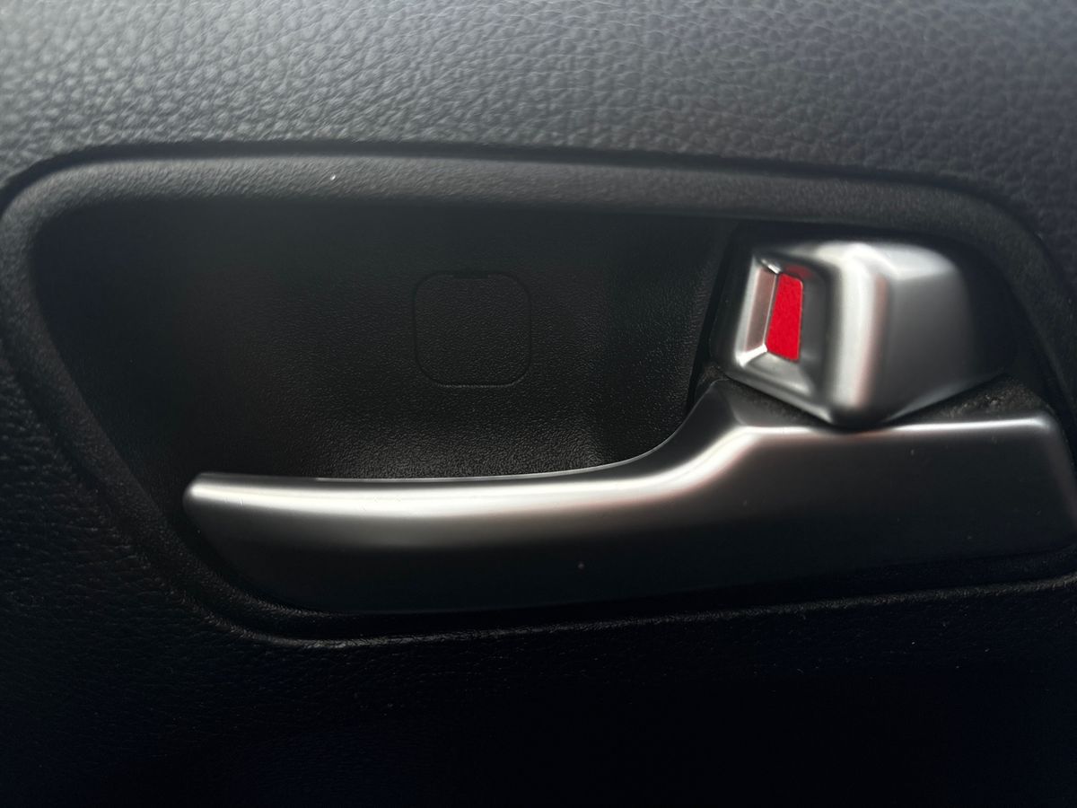 Used Kia Picanto 2021 for sale - 76611993: Photo 31