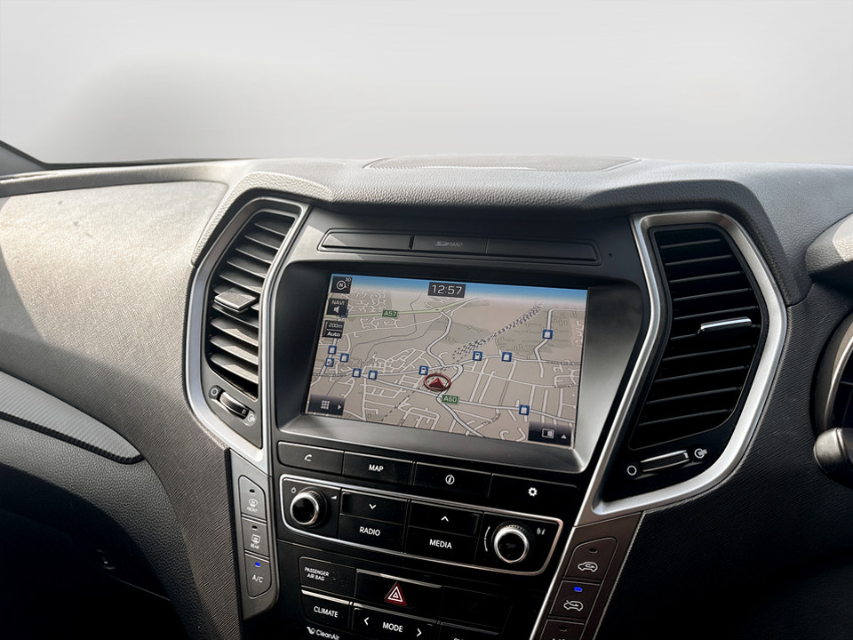 Used Hyundai Santa Fe 2018 for sale - 77980320: Photo 20