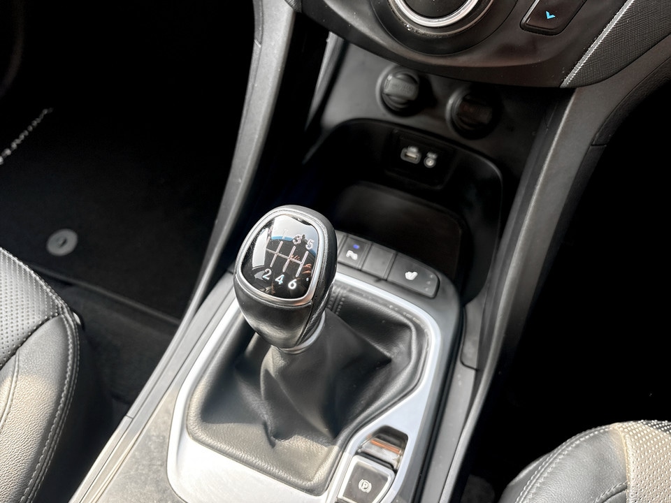 Used Hyundai Santa Fe 2018 for sale - 77980320: Photo 48