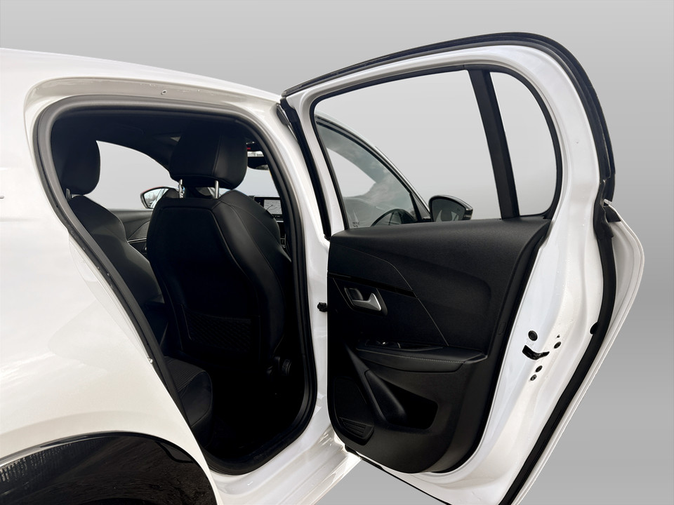 Used Peugeot 208 2021 for sale - 78218394: Photo 19