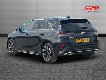 Used Kia Ceed 2025 for sale - 75568032: Photo