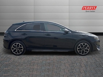 Used Kia Ceed 2025 for sale - 75568032: Photo