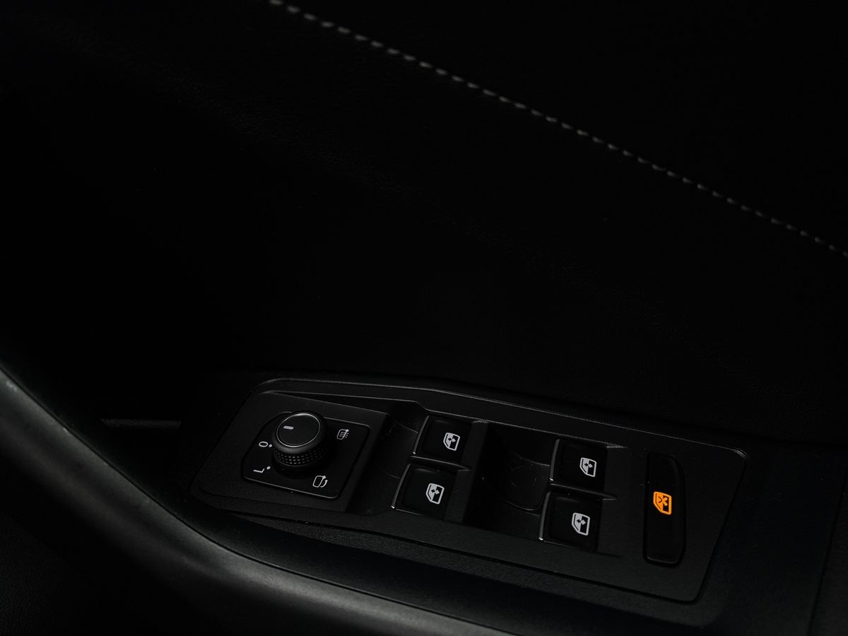 Used Volkswagen T-Roc 2023 for sale - 77311060: Photo 17