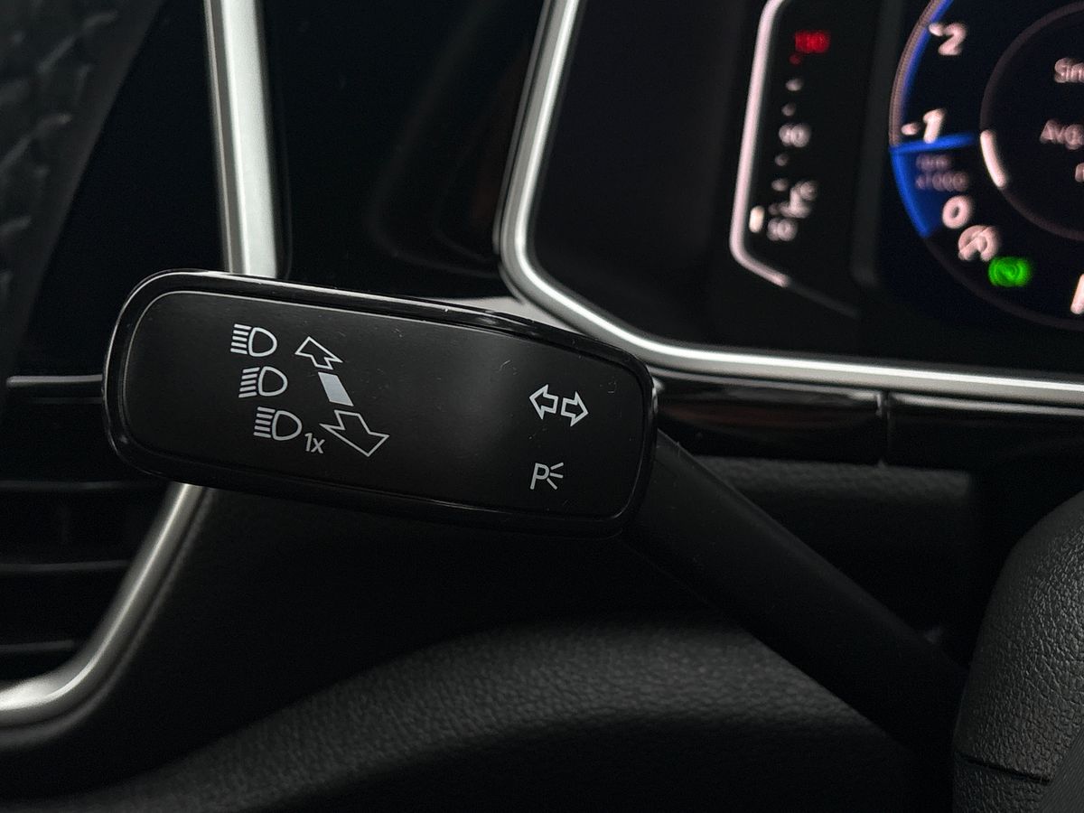 Used Volkswagen T-Roc 2023 for sale - 77311060: Photo 22