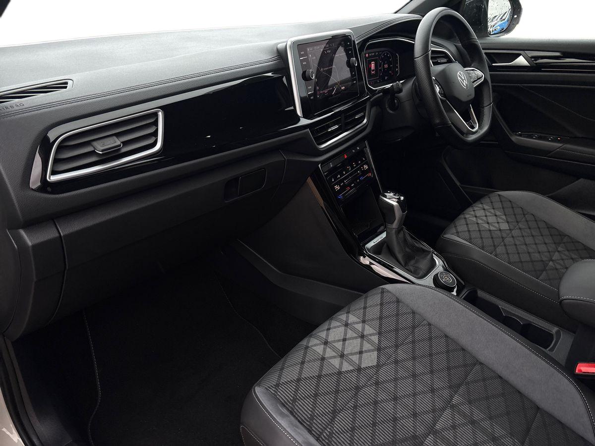 Used Volkswagen T-Roc 2023 for sale - 77311060: Photo 6