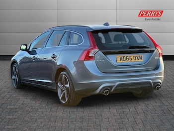 Used Volvo V60 2015 for sale - 77271756: Photo