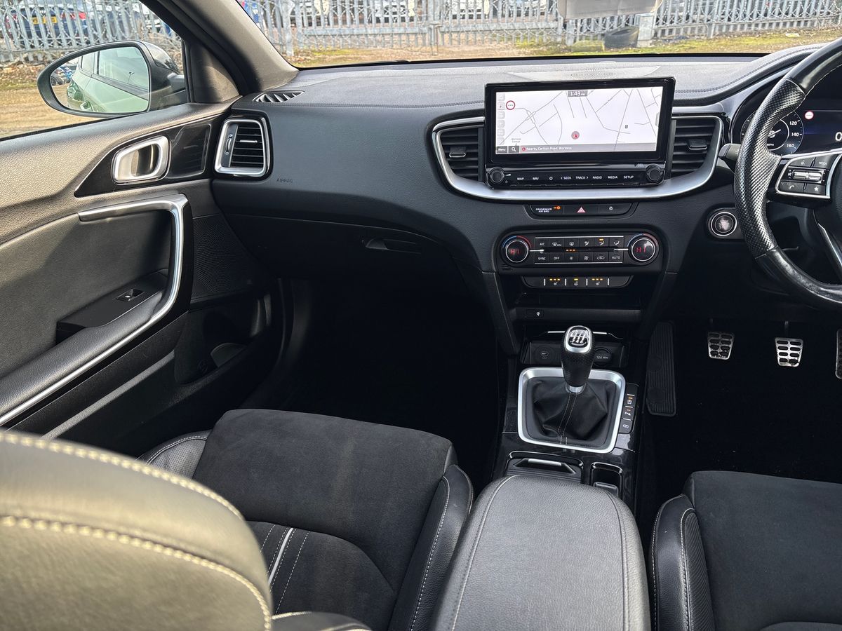 Used Kia XCeed 2023 for sale - 77136423: Photo 17