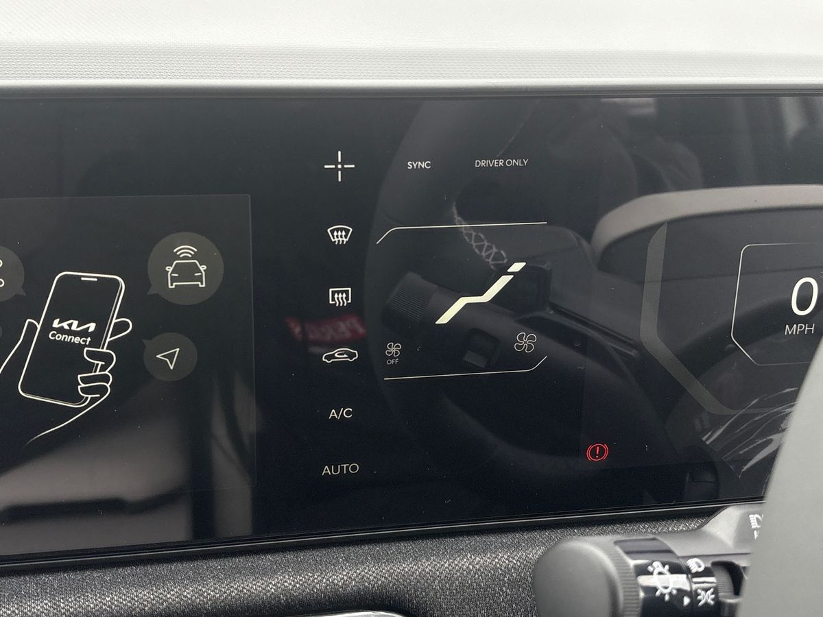 Used Kia EV3 2025 for sale - 76878357: Photo 12