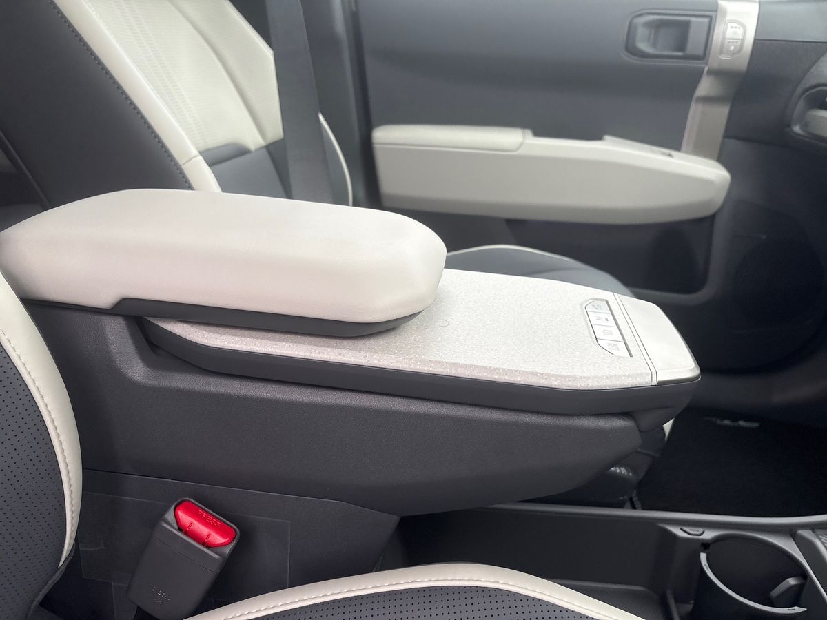 Used Kia EV3 2025 for sale - 76878357: Photo 32