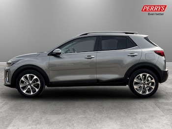 Used Kia Stonic 2023 for sale - 79004080: Photo
