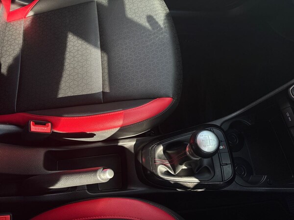 Used Kia Picanto 2023 for sale - 76090182: Photo 31