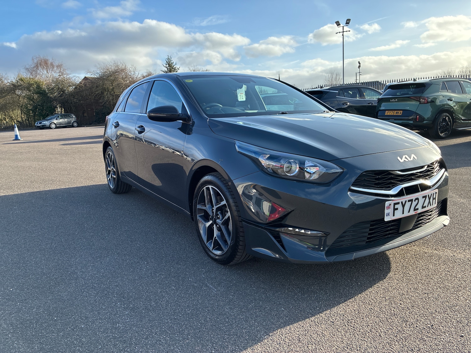 Used Kia Ceed 2022 for sale - 77743696: Photo 1